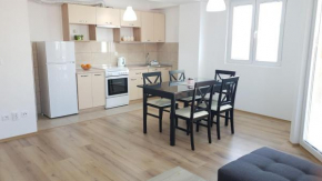 Elsie Apartment